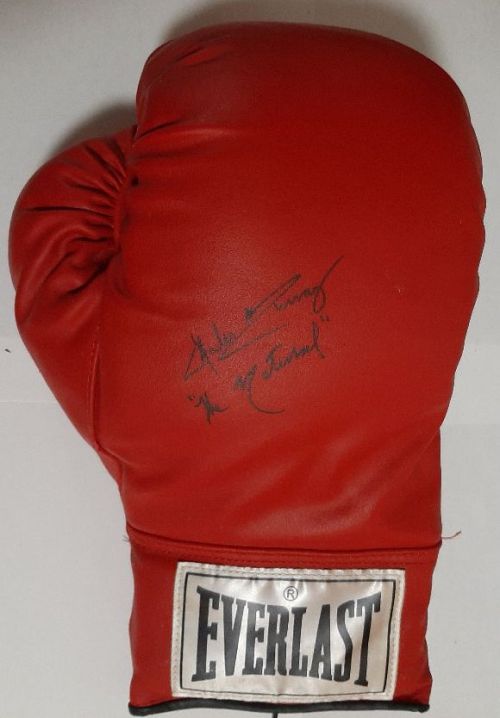 Murray, Charles Autographed Boxing Glove | RK Sports Promotions